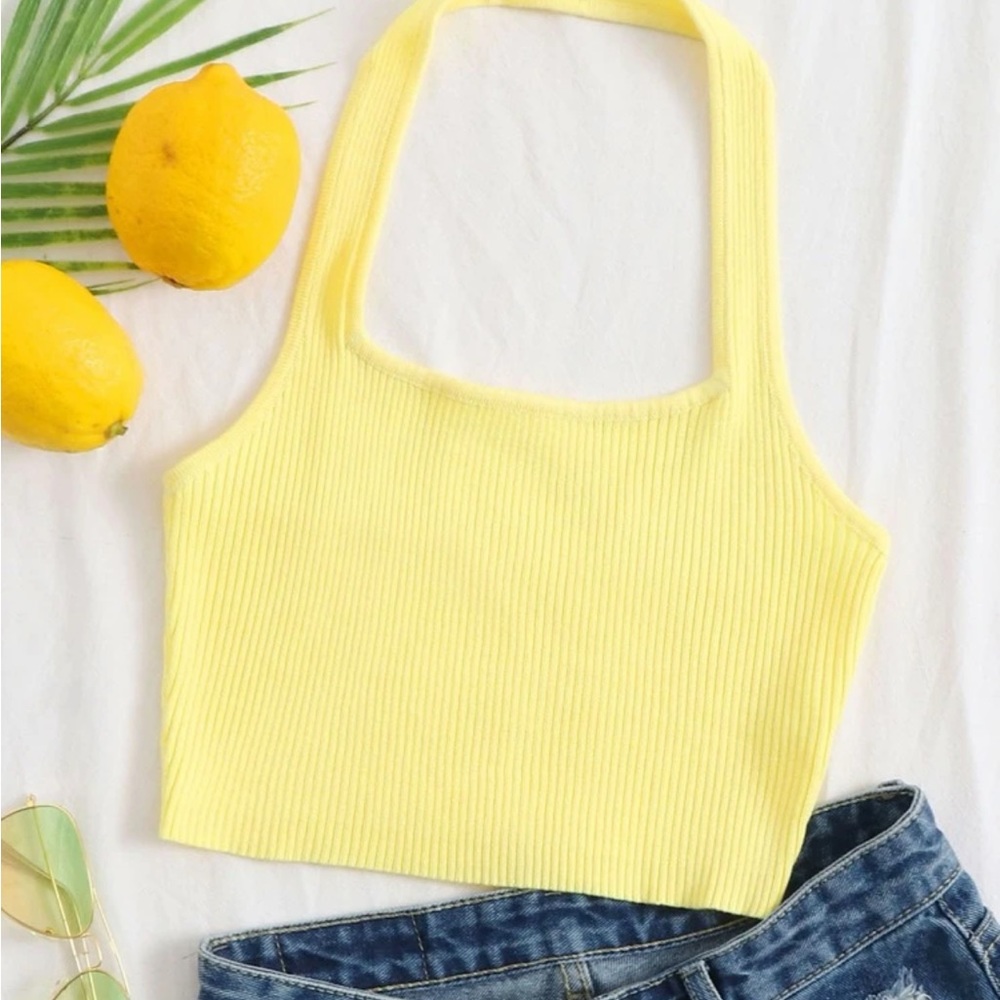 SHEIN ribbed cropped halter size  18
